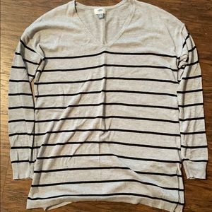 Old Navy Tunic Sweater Size M